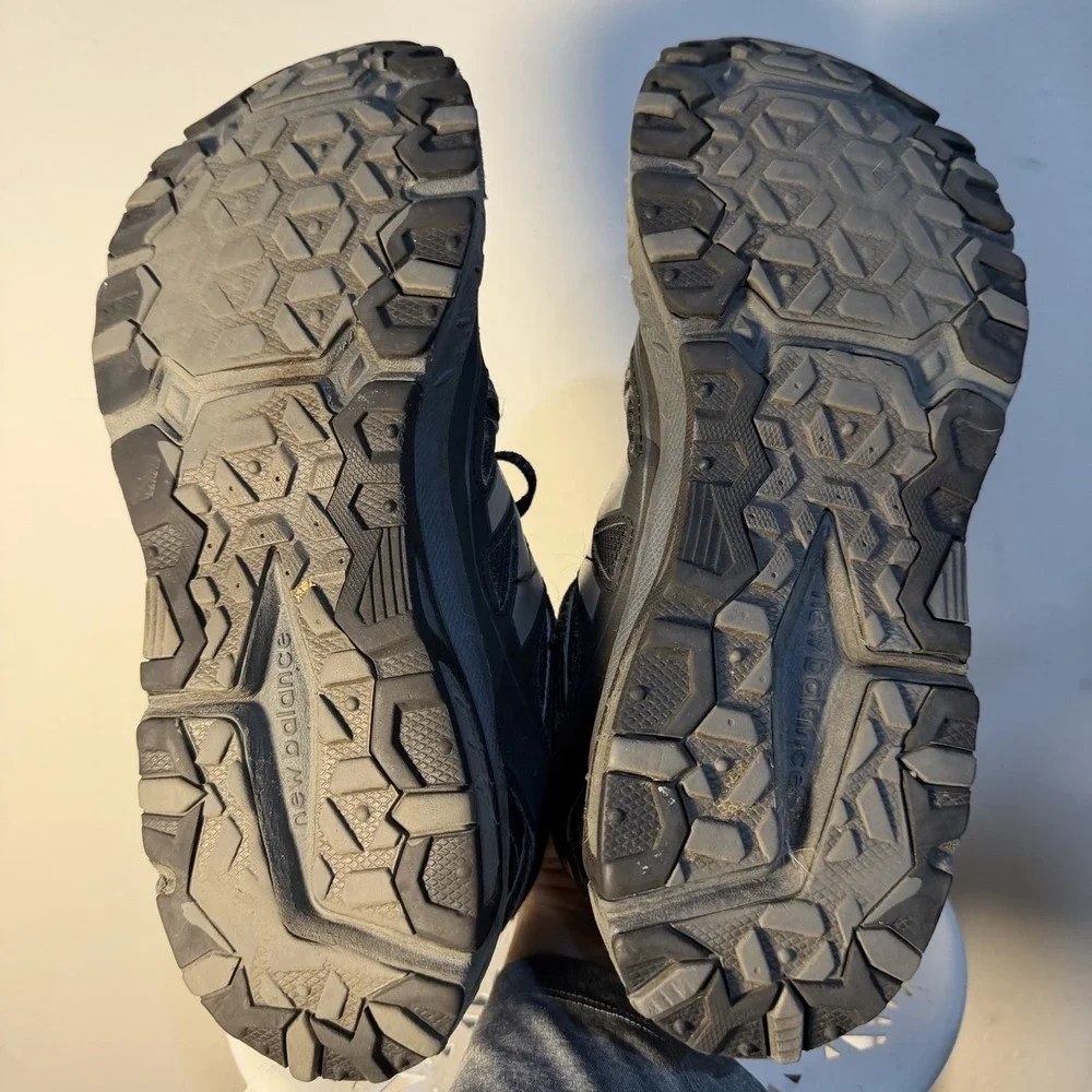 New Balance 410 V5 All Terrain Hiking Trail Running Shoes Gray Mens Size 11.5
